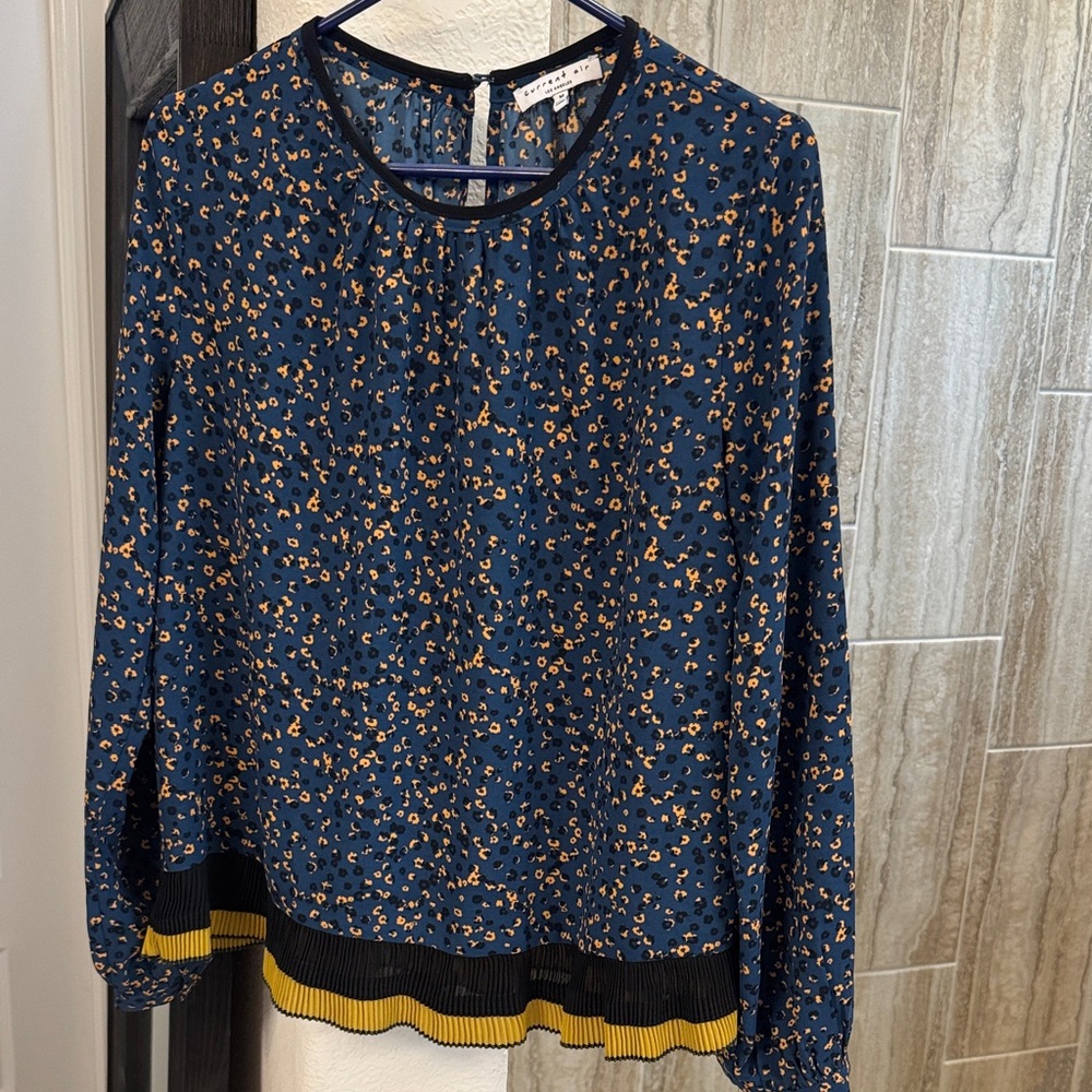 CURRENT AIR  Print Blouse Pleated Hem Medium